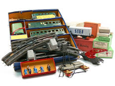 HORNBY 'O' (FRANCE) (12)