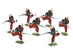 BRITAINS (GB) (7)