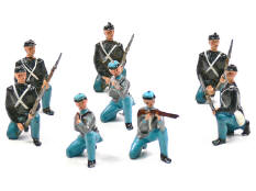 BRITAINS (GB) (8)