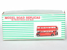 MODEL ROAD REPLICAS (1)