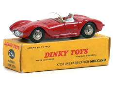 DINKY TOYS FRANCE (1)