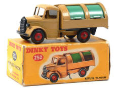 DINKY TOYS GB (1)