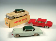 DINKY TOYS (FRANCE) (3)