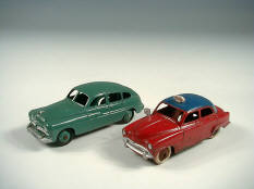 DINKY TOYS (FRANCE) (2)