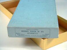 DINKY TOYS (FRANCE) (1)