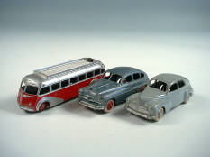 DINKY TOYS (FRANCE) (3)
