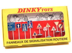 DINKY TOYS FRANCE (1)