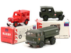 TOMICA DANDY & GAMA (3)