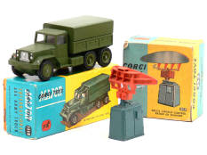 CORGI TOYS (GB) (2)