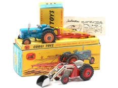 CORGI TOYS (GB) (2)