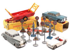 DINKY TOYS (17)
