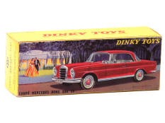DINKY TOYS FRANCE (1)