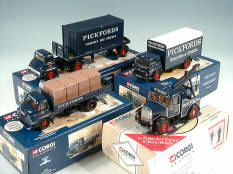 CORGI TOYS (GB) (4)