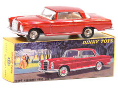 DINKY TOYS (FRANCE) (1)