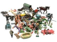 FIGURINES DIVERSES (1)