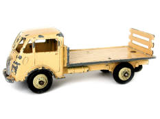 DINKY TOYS FRANCE (1)