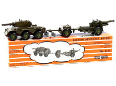 CRESCENT TOY (GB) (1)