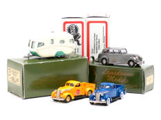 LANSDOWNE MODELS & US. MODEL MINT (4)