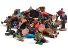 FIGURINES DIVERSES (53)