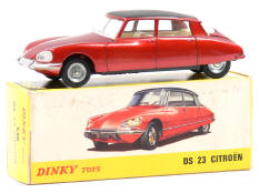 DINKY TOYS (FRANCE) (1)