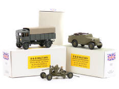 B & B MILITARY (GB) (3)