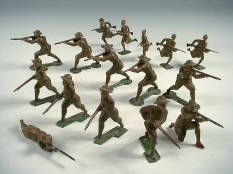 FIGURINES en plomb creux (1)