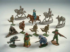 DIVERS (4)