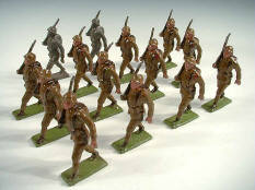 FIGURINES en plomb (1)