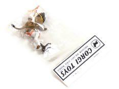CORGI TOYS (GB) (4)