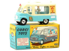 CORGI TOYS (GB) (1)