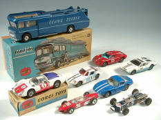 CORGI TOYS (GB) (8)