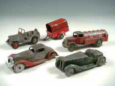 DINKY TOYS (FRANCE) (5)