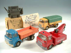 DINKY TOYS (FRANCE) (4)