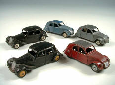 DINKY TOYS (FRANCE) (5)