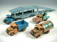 DINKY TOYS (GB) (5)
