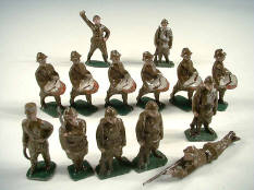 FIGURINES en plomb creux (1)