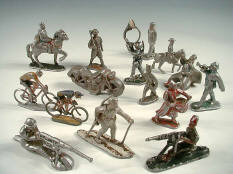 FIGURINES en fonte d'aluminium (1)