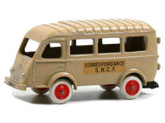 C.I.J. (FRANCE) (1)