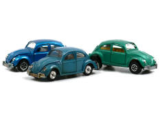 DINKY TOYS & DIVERS (3)