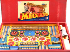 MECCANO (1)
