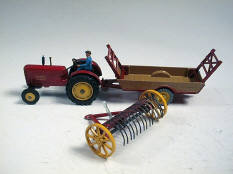 DINKY TOYS (GB) (3)
