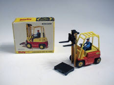 DINKY TOYS GB (1)