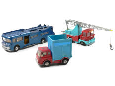 CORGI TOYS (GB) (3)