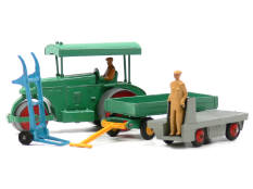 DINKY TOYS (GB) (4)