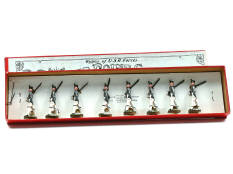 BRITAINS (GB) (1)