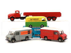 LION-CAR & DIVERS (4)