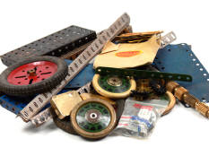 MECCANO (1)