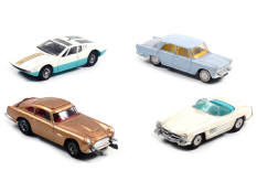 CORGI TOYS (GB) (4)