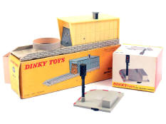 DINKY TOYS (FRANCE) (2)