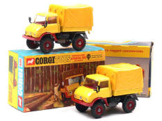 CORGI TOYS (GB) (2)